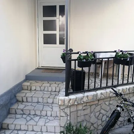 Centar Njivice Apartment Exterior photo